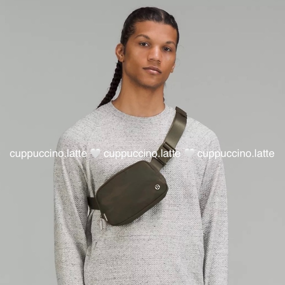 🌲NWT🤎Lululemon Athletica Everywhere Belt Bag in ‘Heritage Camo’ Green